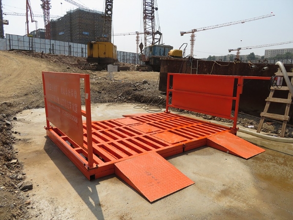 免基礎(chǔ)工程洗車機(jī)2